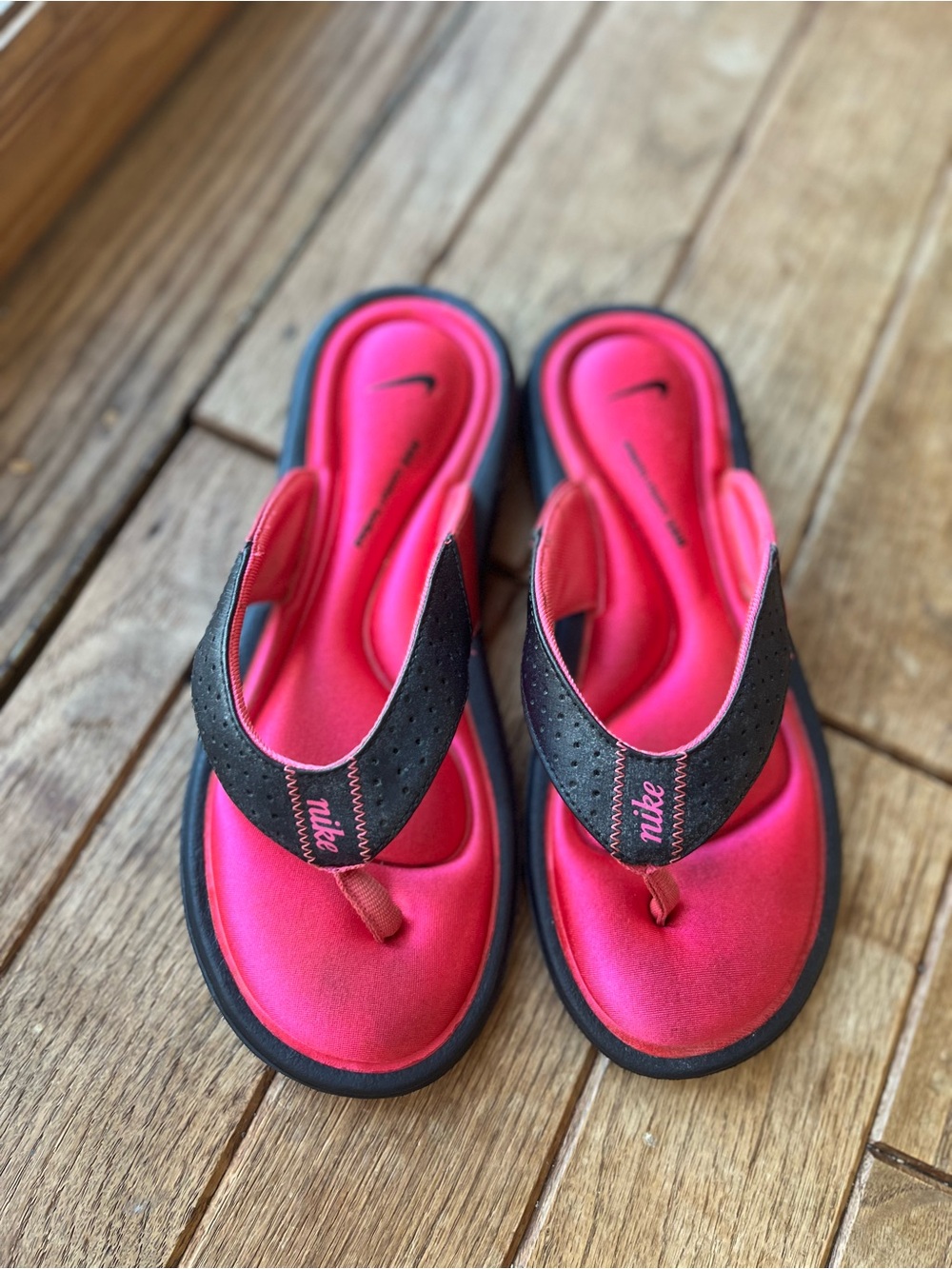 Nike Hot Pink and Black Girls' Thong Sandals